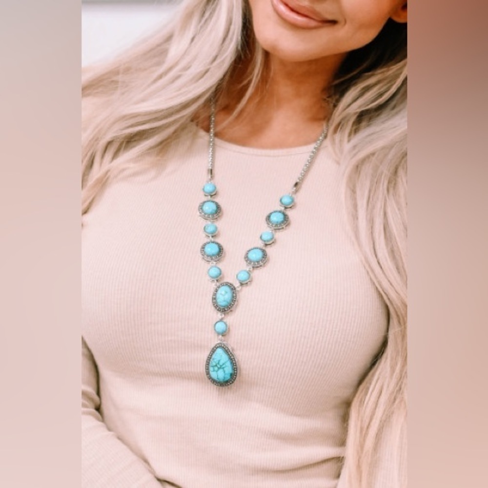 Private Label Turquoise Statement Necklace - Picture 3 of 9